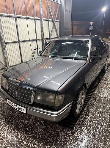 x class: Mercedes-Benz W124: 1990 г., 2 л, Автомат, Бензин, Седан — 10