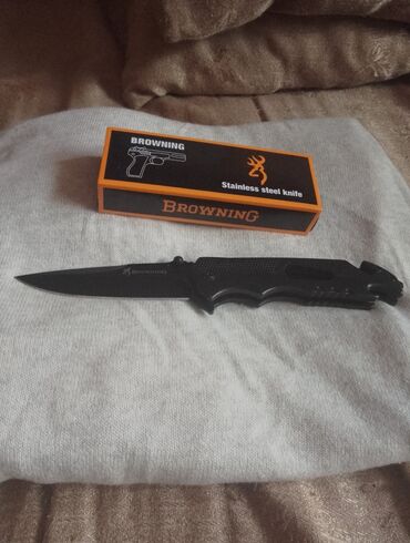 Hunting & Fishing: Browning Crni, sav od metala, nož za kampovanje. Preklopni nož