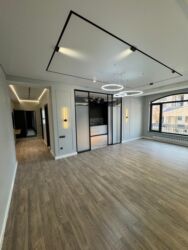 Продажа квартир: 4 комнаты, 140 м², Элитка, 1 этаж, Дизайнерский ремонт at lalafo.kg — 13 Продажа квартир: 4 комнаты, 140 м², Элитка, 1 этаж, Дизайнерский ремонт — 13