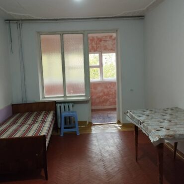 kirayə evləe: Yasamal, Şərif-zadə, ASAN xidmətin yanı, 5/4,orta blok, orta təmirli 1