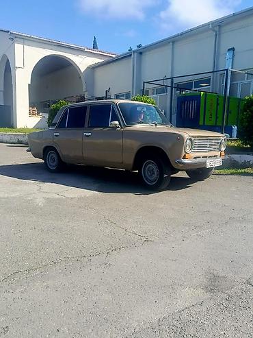 turbo az vaz priora: VAZ 21011 sedan – klassik Sovet avtomobili Xüsusiyyətlər: - Kuzov: 4 — 3