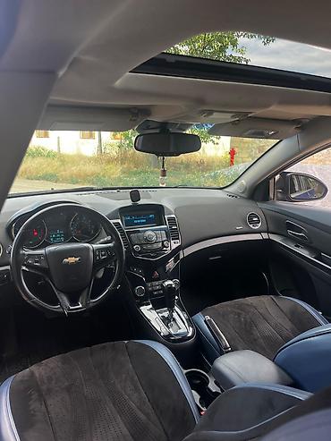 07 2012: Chevrolet Cruze: 1.4 l | 2012 il 300000 km Sedan — 7