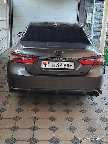 Toyota: Toyota Camry: 2022 г., 2.5 л, Автомат, Бензин, Седан — 6