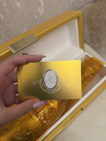 20 l su: Louis Roederer Cristal 2009 şampanı, xüsusi hədiyyə qutusunda təqdim — 4