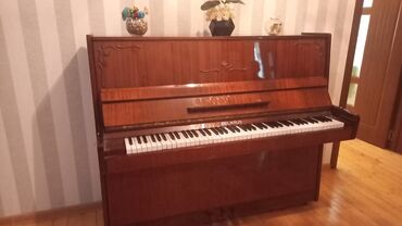 ikinci əl piano: Piano 350 azn satılır ❗ Təmiz Belarus pianodu heç bir problemi yoxdur