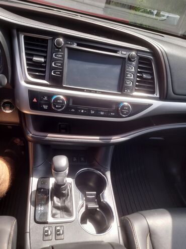 руль дерево мерседес: Toyota Highlander: 2018 г., 3.5 л, Вариатор, Бензин, Кроссовер