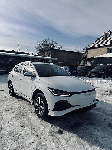 BYD: BYD E2: 2025 г., Автомат, Электромобиль, Хэтчбэк — 1