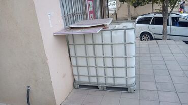 Торговые принтеры и сканеры: 1000 litr (1 tonluq ) su çəni Möhkəm metal karkaslı, açılıb-bağlanan