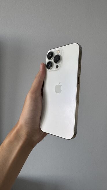 Apple iPhone: IPhone 13 Pro, Б/у, 128 ГБ, Белый, Коробка, Чехол, Кабель, 79 %