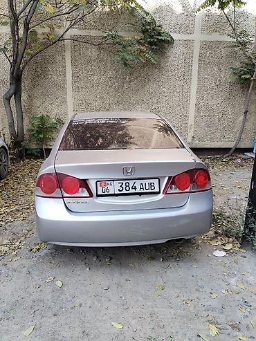 honda akord: Honda Civic: 2005 г., Седан — 2