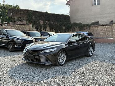 corolla 2018: Toyota Camry: 2019 г., 2.5 л, Автомат, Бензин, Седан — 1