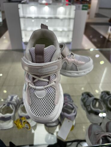 Women's Sneakers and athletic shoes: Детские кроссовки для девочки - Цвет: белый с нежно‑розовыми и