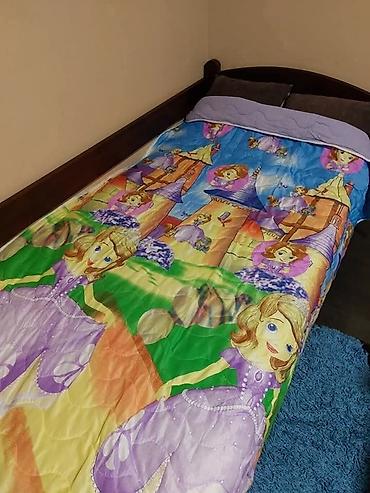 Ćebad i pokrivači: Štep deka 140x200 2600 dinara
💋 — 3