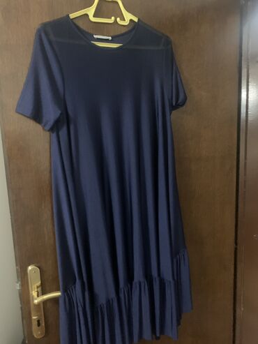 velicina haljine 38: Zara M (EU 38), L (EU 40), bоја - Tamnoplava, Oversize, Kratkih rukava
