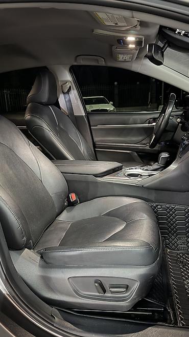 Toyota: Toyota Camry: 2021 г., 2.5 л, Автомат, Гибрид, Седан — 10