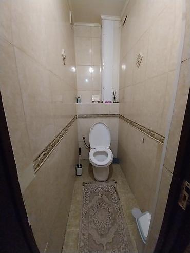 11 00: 3 комнаты, 70 м², ул. Курманжан Датка-Гапара Айтиева, Индивидуалка, 2 этаж, Евроремонт — 10