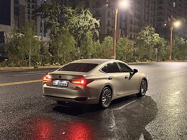 Lexus: Lexus ES: 2019 г., 2.5 л, Вариатор, Гибрид, Седан — 5
