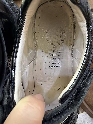 сапаги бу: Балетки для девочки,от Zara 33р. Крассовки найк 33р натуральная кожа — 8