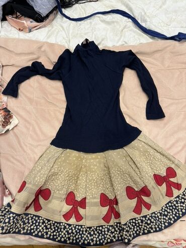 Uşaqlar üçün digər geyimlər: Qız uşaqları üçün geyim dəsti 1) Qışlıq park a - Rəng: bej - İçlik — 20