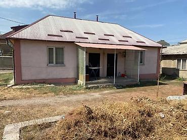 квартиры в учкуне: Продам жилой дом в мкр. Учкун. ул. Сатыбалдиева/ Ауэзова. Участок — 1