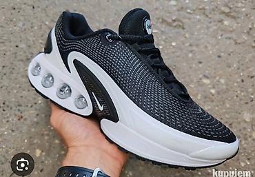 Patike: Muske patike
41-46
3500 dinara
mn na lalafo.rs — 4 Patike: Muske patike
41-46
3500 dinara
mn — 4