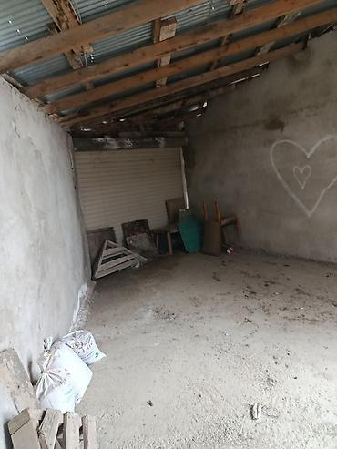 Həyət evləri və villalar: Həyətyanı sahəsi olan yaşayış evi həyəti və köməkçi tikililərlə - — 3