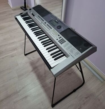 swift 1: Yamaha PSR-E443, исключительное состояние, автоаккомпанемент