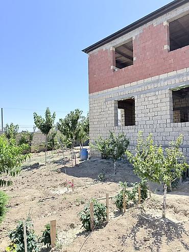 Həyət evləri və villaların satışı: 4 otaqlı, 170 kv. m, Təmirsiz — 25