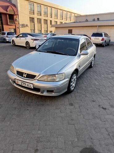 Honda: Honda Accord: 2000 г., 1.8 л, Механика, Бензин, Седан
