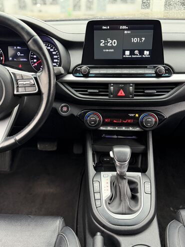 Kia: Kia K3: 2019 г., 1.6 л, Вариатор, Бензин, Седан — 9