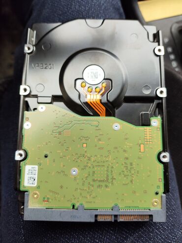 yaddaş diski: Xarici Sərt disk (HDD) 8 TB, 15000 RPM, 3.5", İşlənmiş