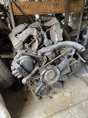 Двигатель BMW (бензин), рядный 6-цилиндровый. Описание: - Атмосферный