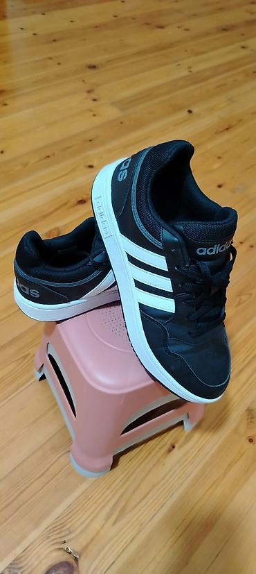 adidas kişi: Məhsul: Adidas kişi idman ayaqqabısı - Model: Klassik 3 zolaqlı — 1