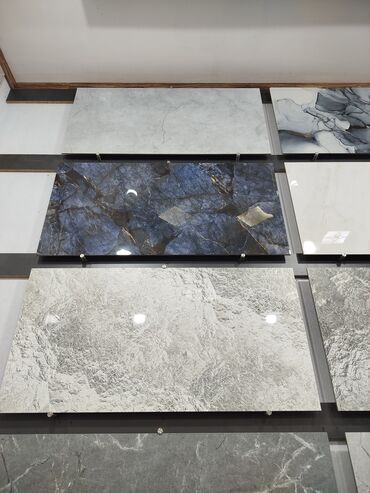 otağ qapları: Keramik plitə kolleksiyası – böyükölçülü dekorativ panellər -