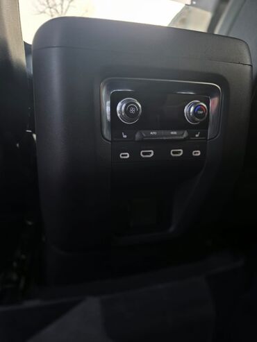 GMC: GMC Yukon: 2021 г., 5.3 л, Автомат, Бензин, Внедорожник — 10