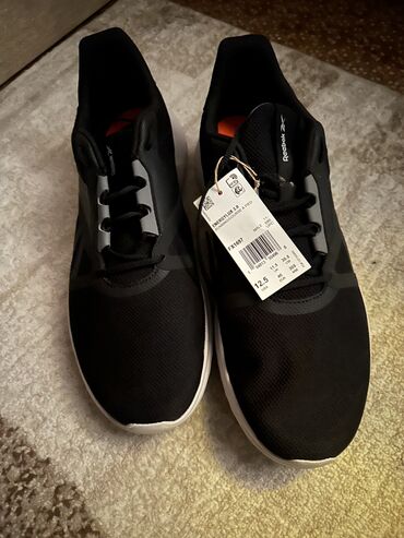 palto r 46: Продаются новые мужские кроссовки Reebok, заказывали из Америки