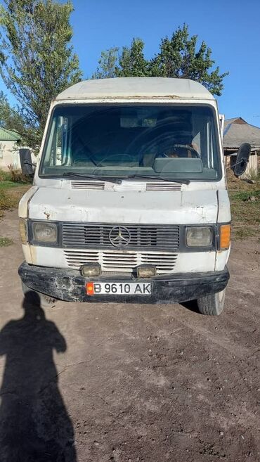 купить трактор мтз 82 бу в москве: Mercedes-Benz Vario: 1980 г., 2.4 л, Механика, Дизель, Пикап