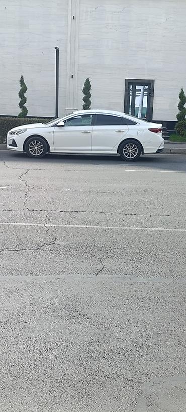 Hyundai Sonata: 2020 г., 2 л, Автомат, Газ, Седан