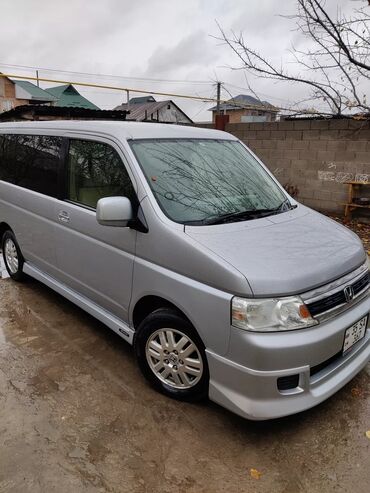 минивен авто: Honda Stepwgn: 2005 г., 2 л, Автомат, Бензин, Минивэн