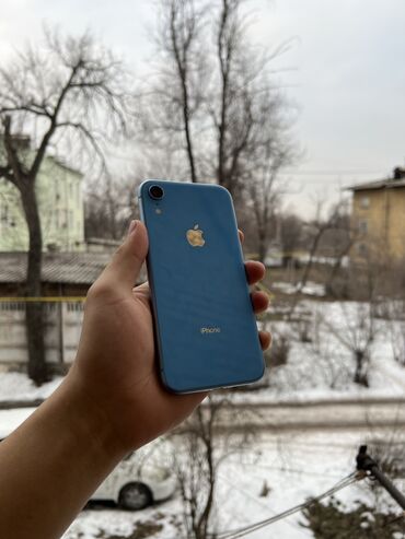 продаю телефон бу: IPhone Xr, Б/у, 64 ГБ, Голубой, 80 %