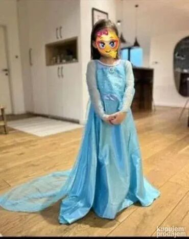 Kostimi za maskenbal: **model i - najduži model na tržištu - plašt se vuče iza haljine - — 9