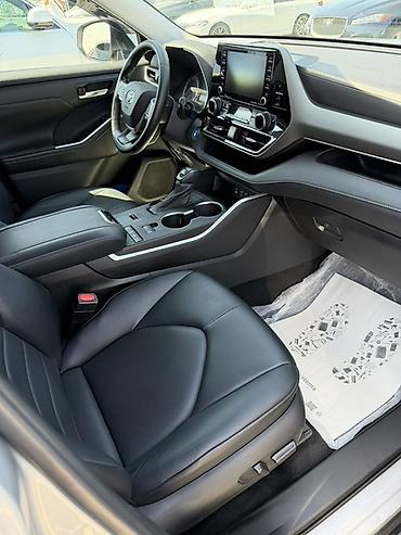 corolla s: Toyota Highlander: 2021 г., 2.5 л, Автомат, Гибрид, Кроссовер — 3