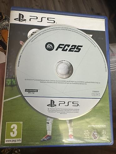 pes 2022 mobile: PS5 üçün EA Sports FC 25 – Blu‑ray disk - Platforma: PlayStation 5 — 2