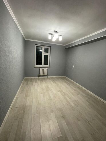 квартира бишкек собственник: 2 комнаты, 65 м², 105 серия, 1 этаж, Евроремонт