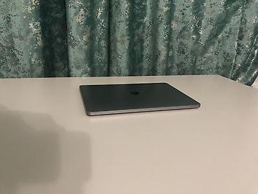 Ноутбуки Apple (MacBook): Apple MacBook Pro 13" (чип core 7 С MacBook ком добавим без проводную — 8