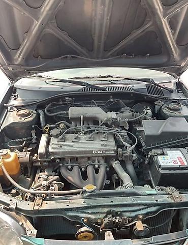 330: Toyota Avensis: 1999 г., 1.6 л, Механика, Бензин, Седан — 5