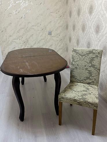 islenmis masa: Qonaq otağı üçün, İşlənmiş, Açılan, Oval masa, 4 stul — 6