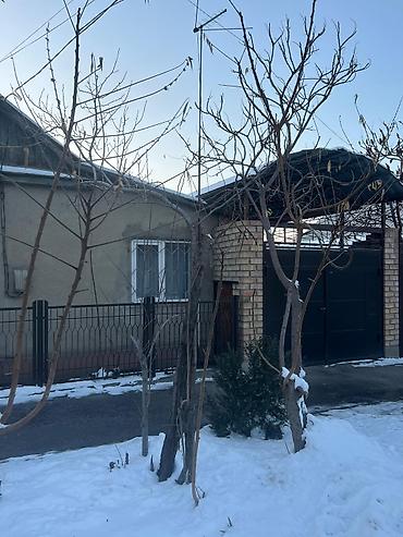 Продажа домов: Полдома, 80 м², 5 комнат, Собственник — 1