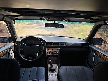 smart mercedes: Mercedes-Benz W124: 1977 г., 2.3 л, Седан — 5