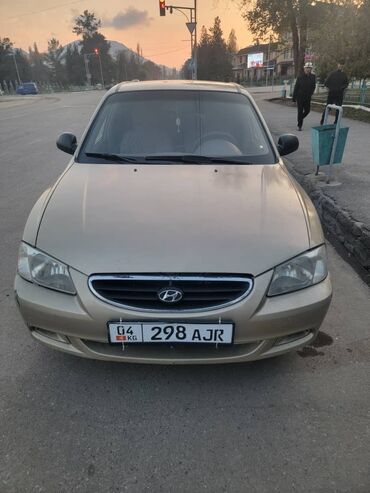 Hyundai: Hyundai Accent: 2004 г., 1.6 л, Механика, Бензин, Седан